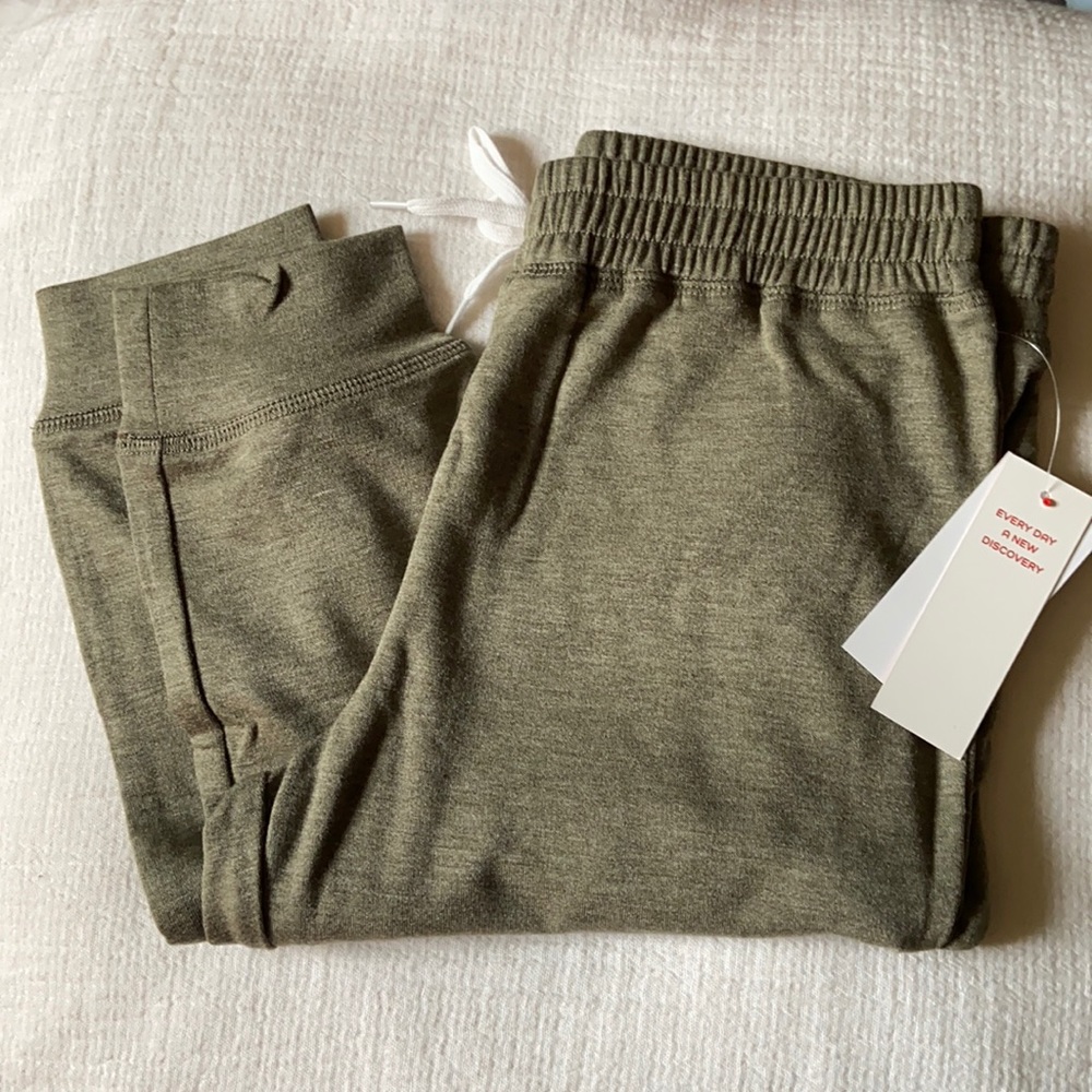 New girls joggers size 10/12
